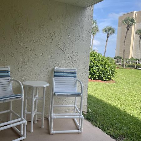 Cute 1Br Condo Directly On Beach Condo New Smyrna Beach Exterior photo